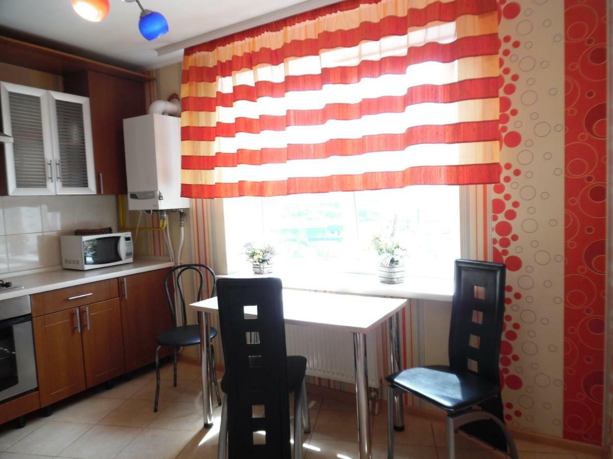 Заречанская 57/1 Khmel'nyts'kyy Exterior photo